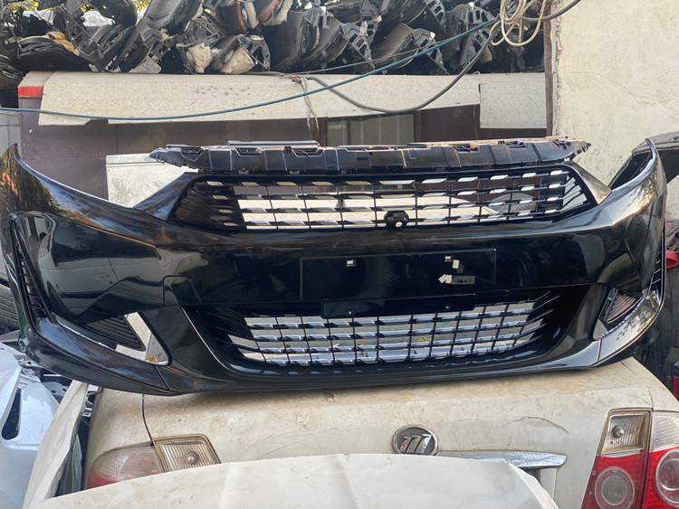 سپر جلو ریسپکت بهمن موتور کامل رنگ مشکی و سفید ( رنگ فابریک )