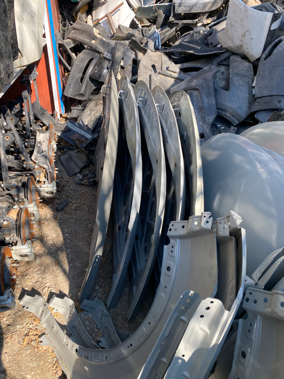 درب موتور ( کاپوت ) انواع دیگنیتی استوک اورجینال آستر کارخانه فابریک آماده رنگ آمیزی