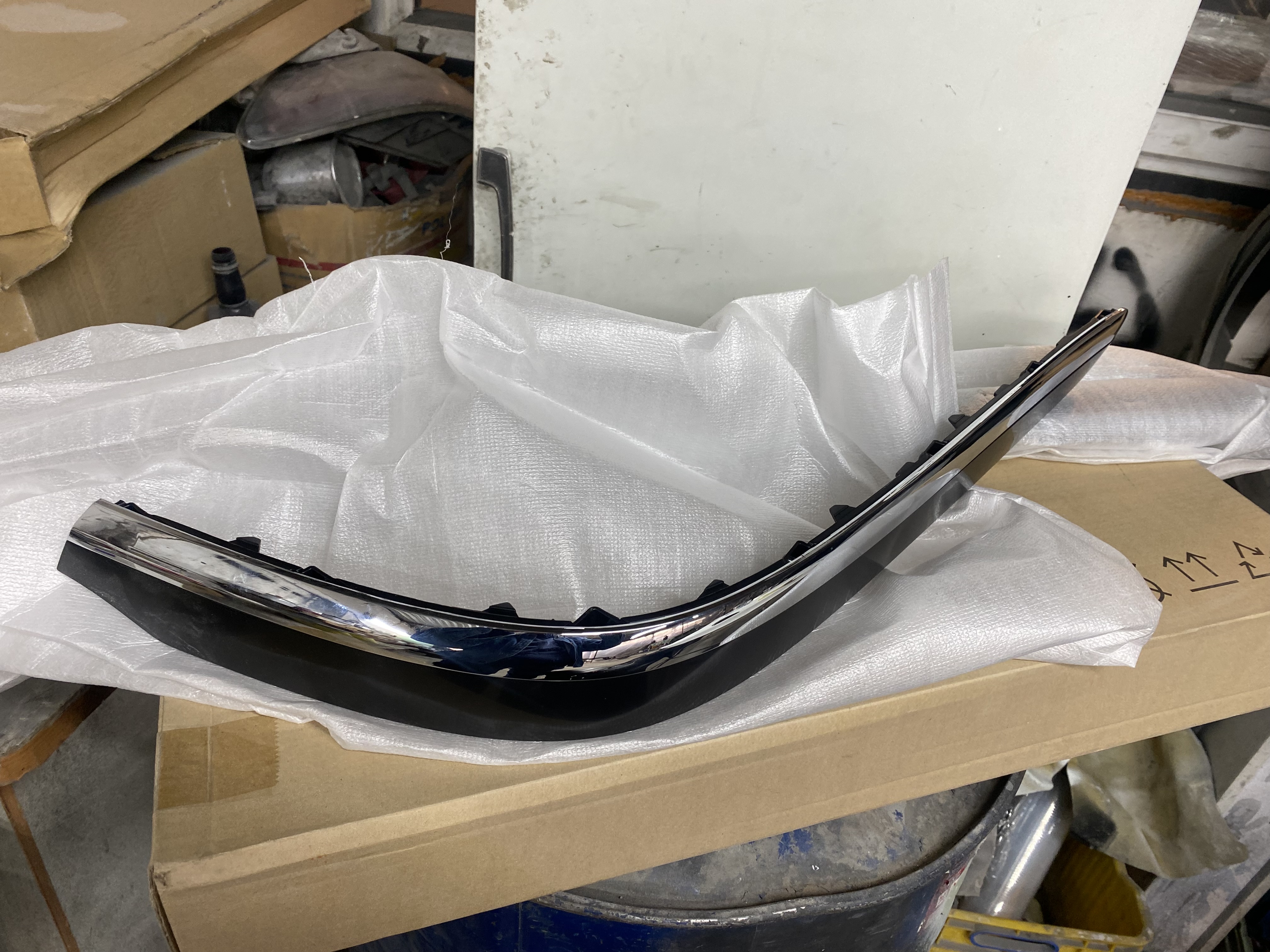 زه سپر عقب جنسیس ۲۰۱۳ دست کامل