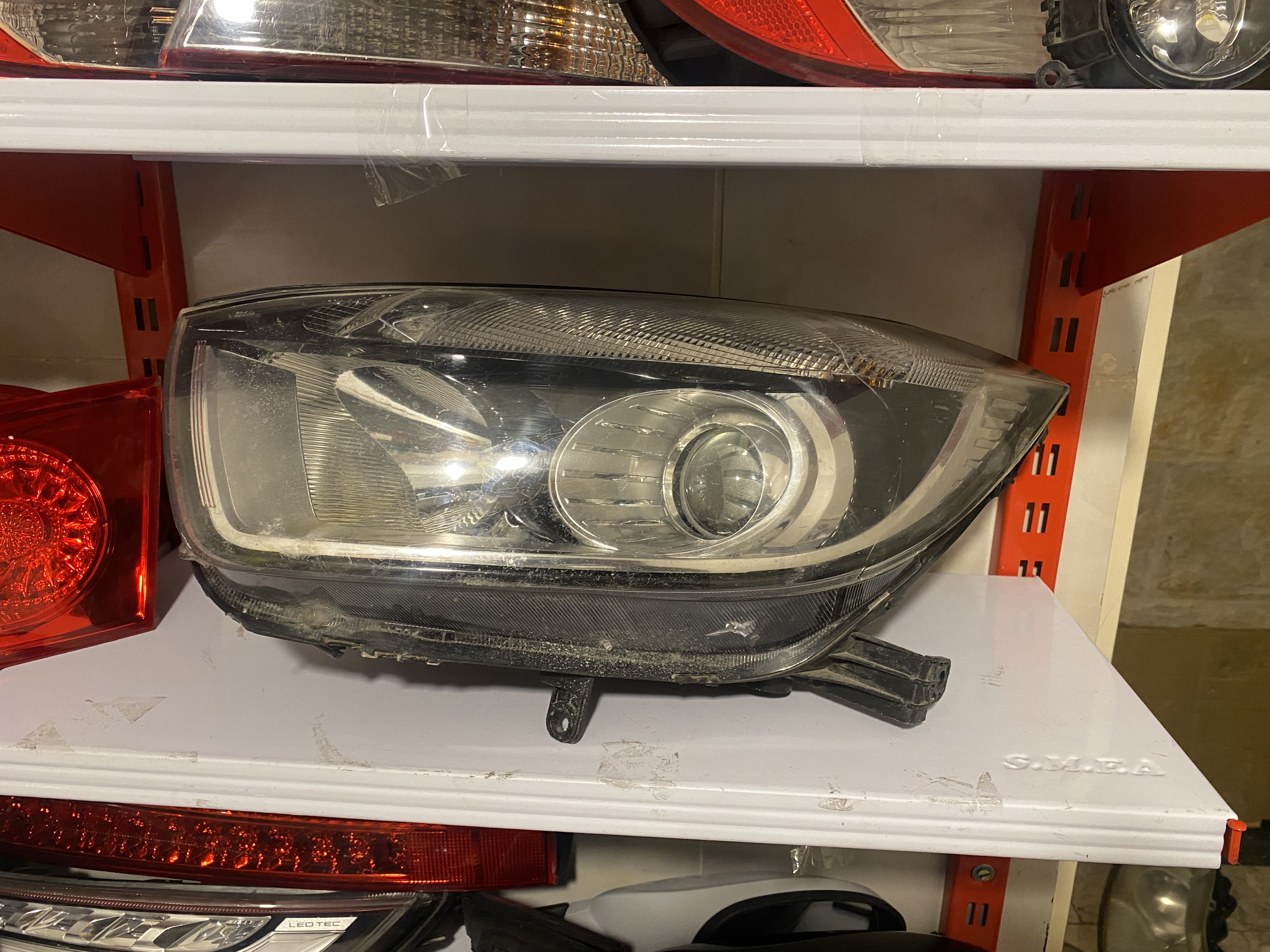 چراغ جلو kmc جک s5 سمت چپ استوک اورجینال شرکتی